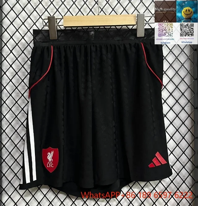 Adidas Shorts Football product detail image 4