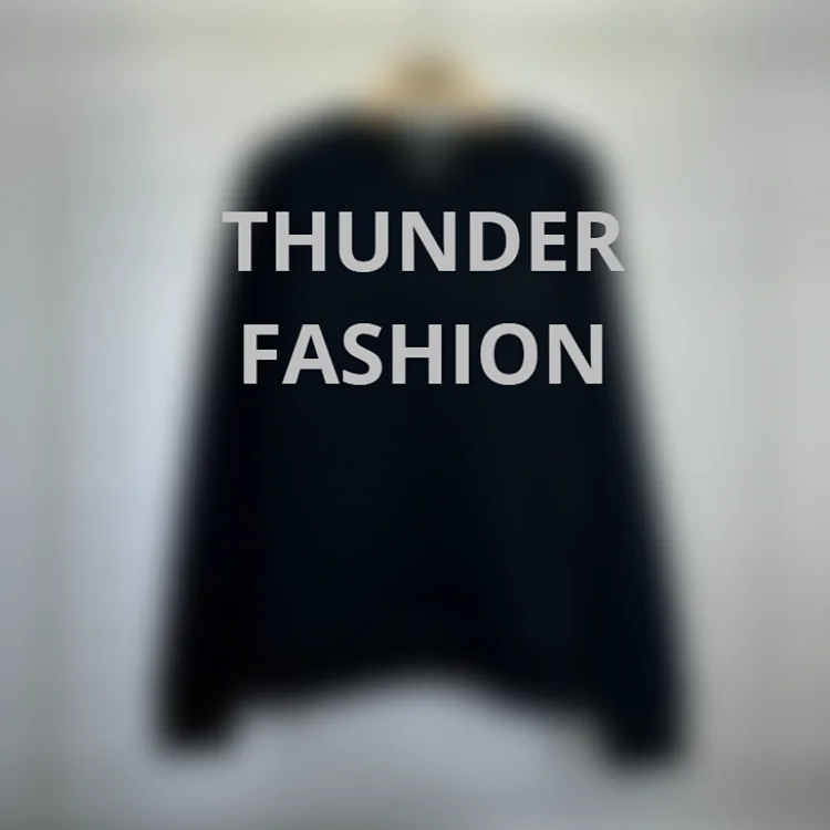 CD刺绣圆领卫衣