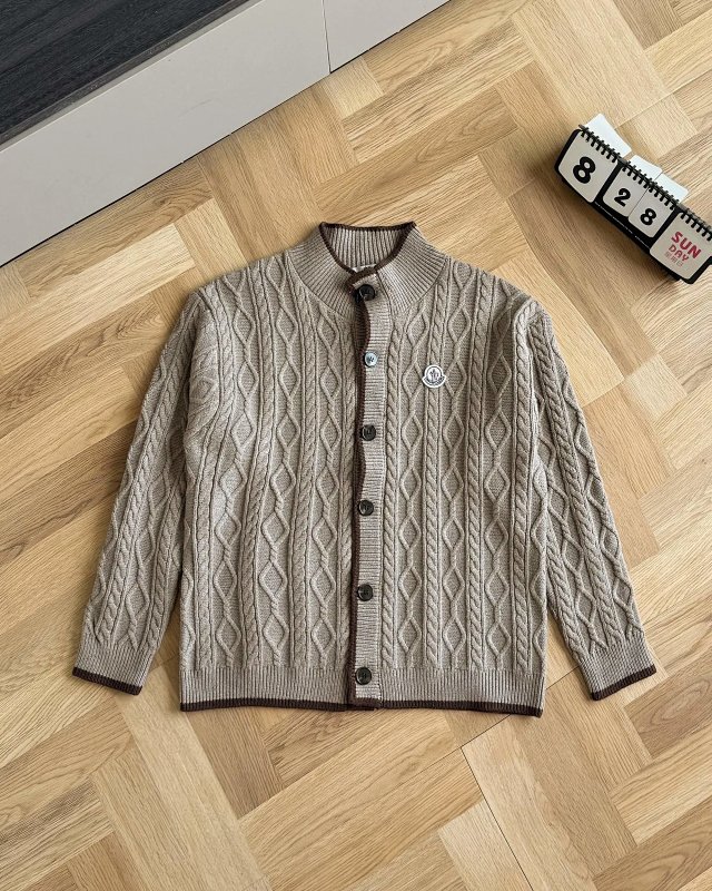 Moncler Sweater: seller detail photo 8