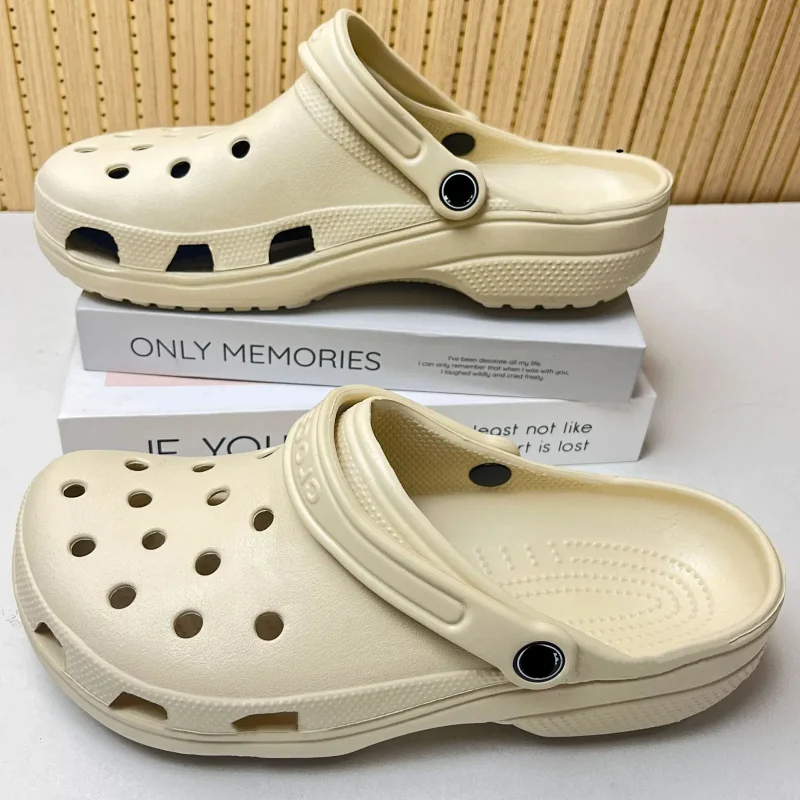 Crocs-4