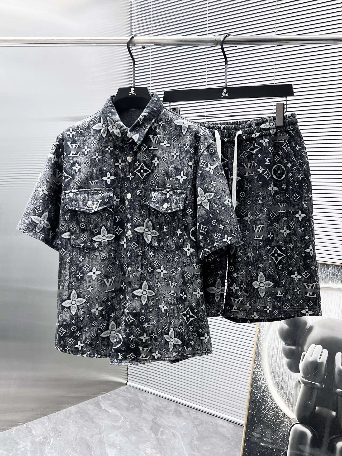Prada Logo-Embellished White Cotton Shirt and Shorts Set - 11