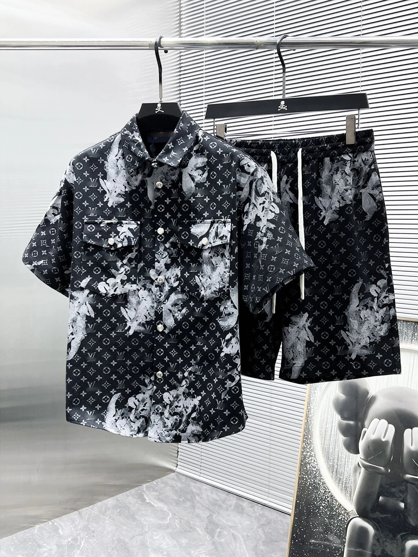 Prada Logo-Embellished White Cotton Shirt and Shorts Set - 10