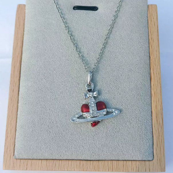 5+ Vivienne Westwood Necklaces – QC photo 1