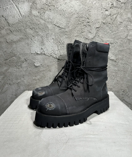 Design Military-Style Combat Boots Black Distressed - 2