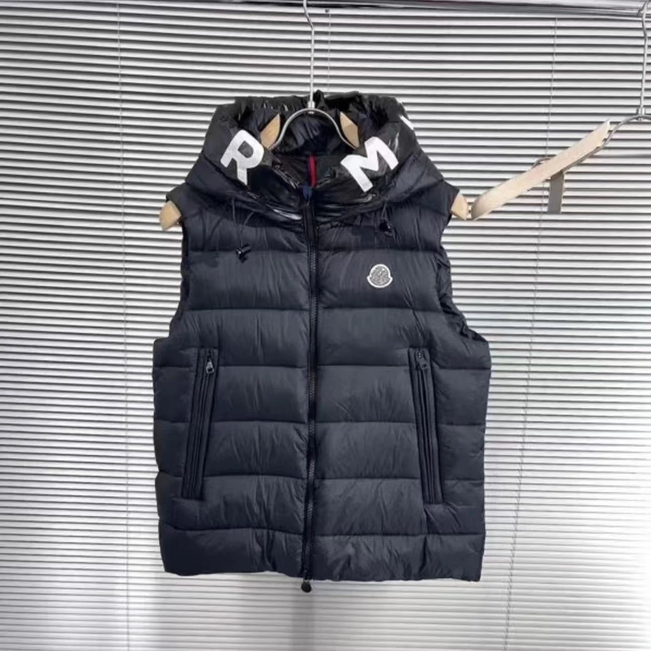 Mengjia vest down jacket