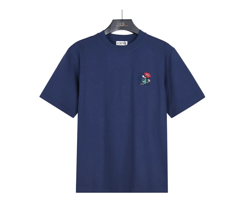 Short-Sleeve Top with Colorful Embroidered Logo