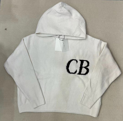 C7032 White
