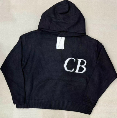 C7032 Black
