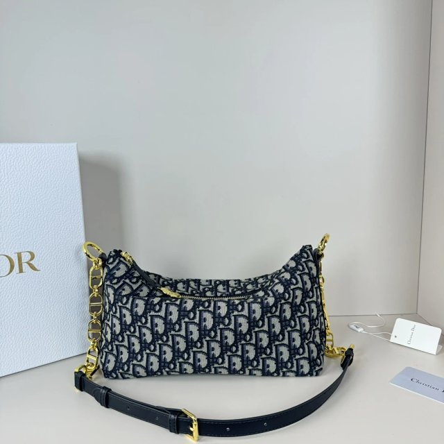Dior crossbody bag: seller detail photo 2