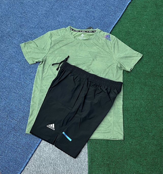 Adidas T-shirt & Shorts Set: seller detail photo 7