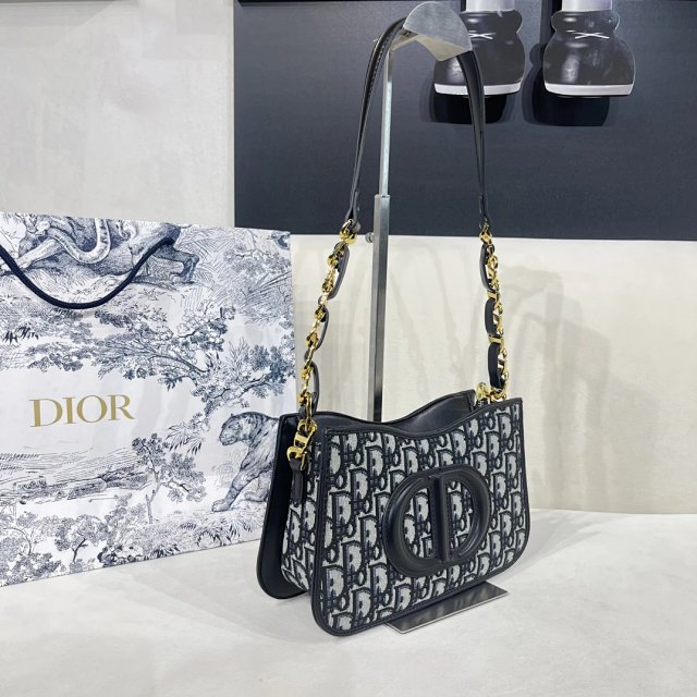 Dior crossbody bag: seller detail photo 3