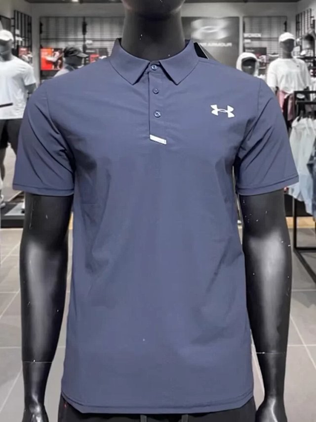 Under Armour T-shirt: seller detail photo 1