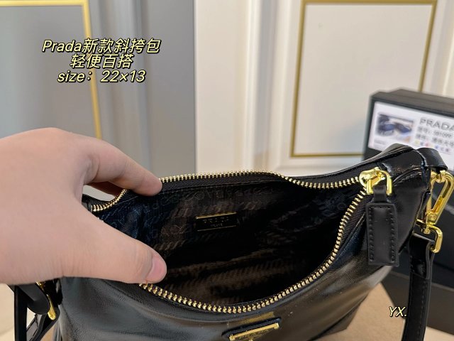 Prada crossbody bag: seller detail photo 9