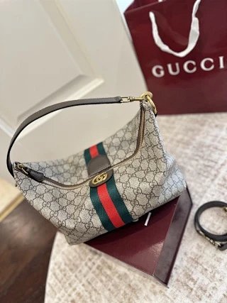 Gucci Bag: seller detail photo 7