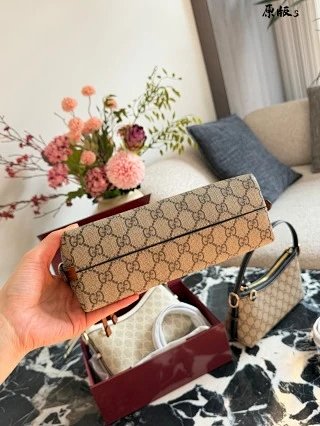 Gucci Bag: seller detail photo 7