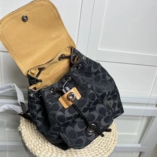 Coach Bag: seller detail photo 6
