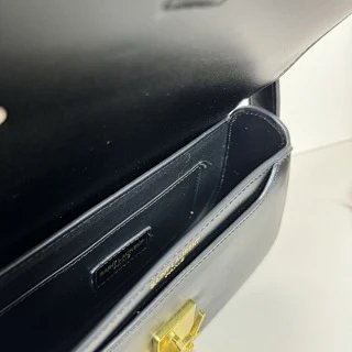 YSL Saint Laurent Bag: seller detail photo 9