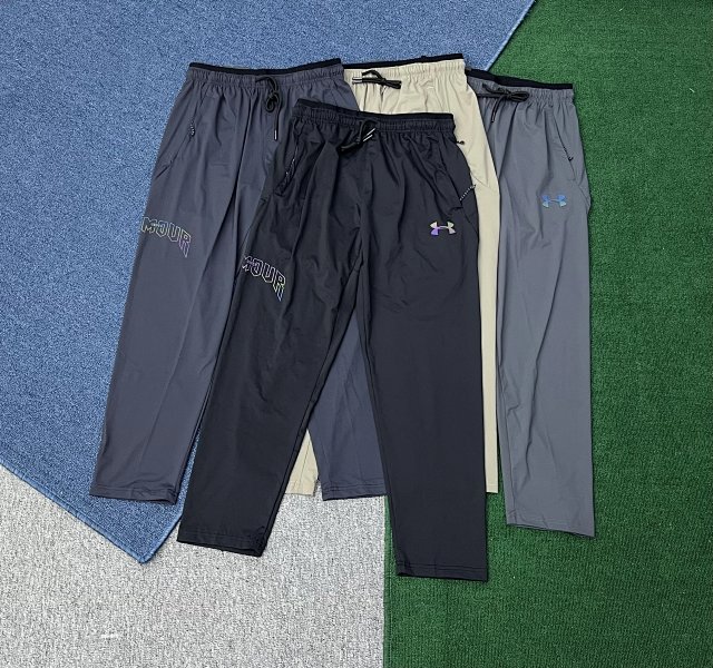 Under Armour pants: seller detail photo 1