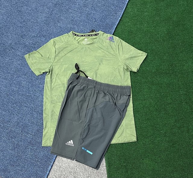 Adidas T-shirt & Shorts Set: seller detail photo 5