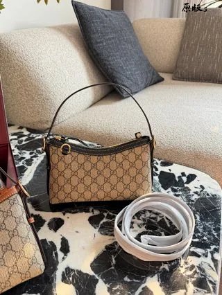 Gucci Bag: seller detail photo 2