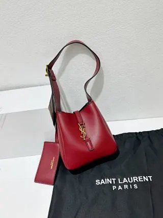 YSL Saint Laurent Bag: seller detail photo 3