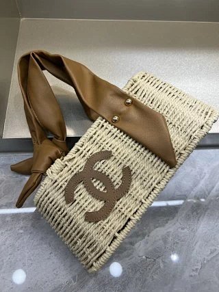 Chanel Bag: seller detail photo 2
