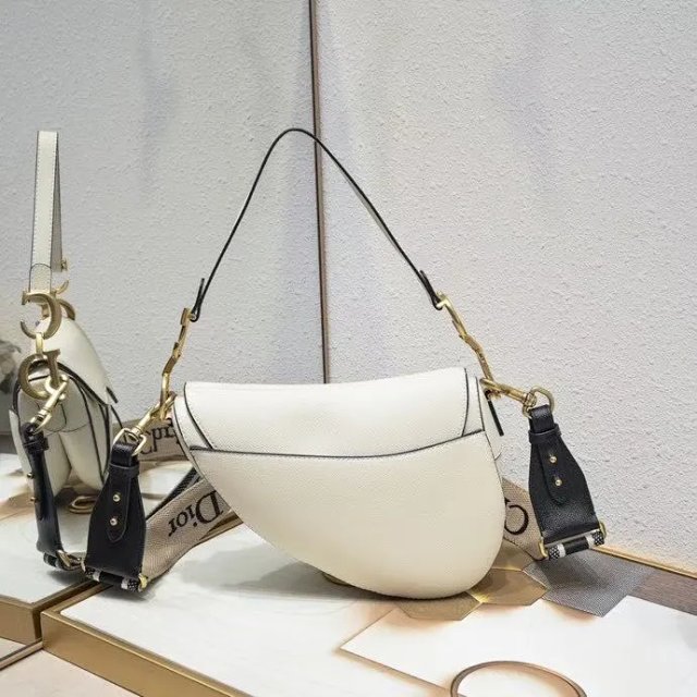 Dior crossbody bag: seller detail photo 5