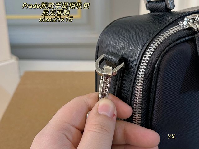 Prada crossbody bag: seller detail photo 7