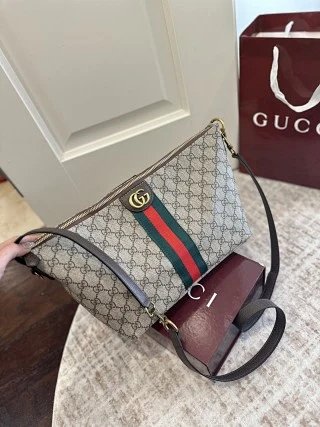Gucci Bag: seller detail photo 8
