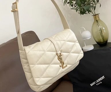 YSL Saint Laurent Bag: seller detail photo 4