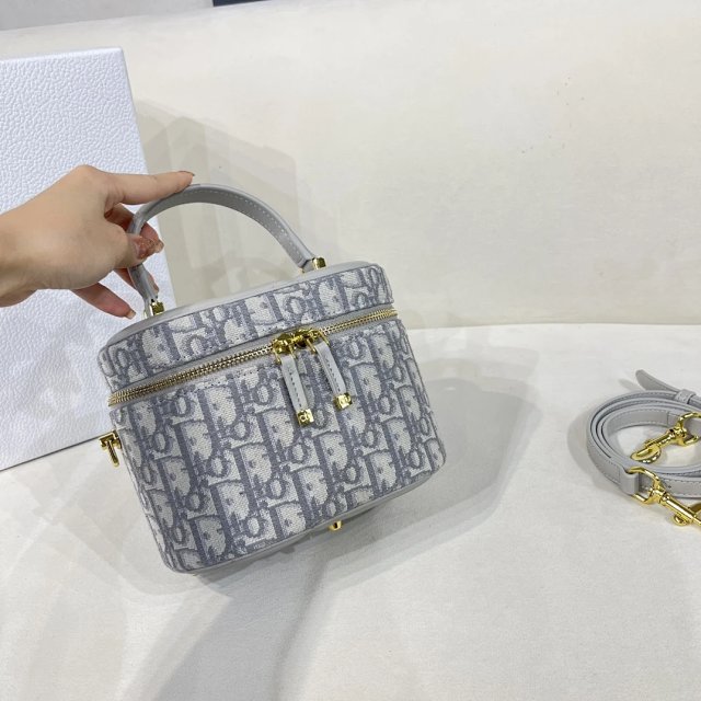 Dior handbag: seller detail photo 9
