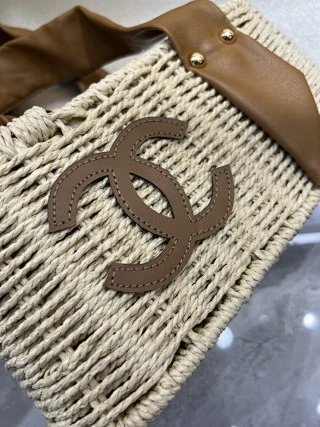 Chanel Bag: seller detail photo 5