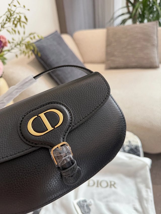 Dior crossbody bag: seller detail photo 8