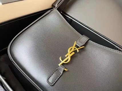 YSL Saint Laurent Bag: seller detail photo 8