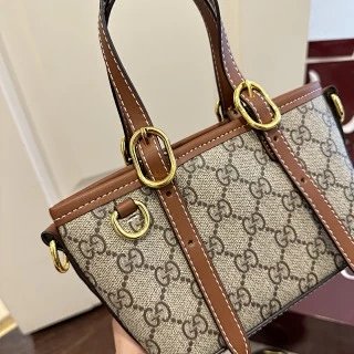 Gucci Bag: seller detail photo 4