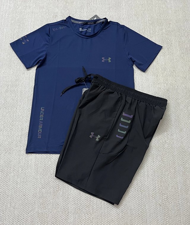 Under Armour T-shirt & Shorts Set: seller detail photo 6