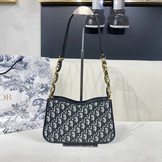 Dior crossbody bag: seller detail photo 2