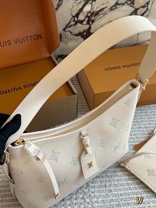 LV Louis Vuitton Bag: seller detail photo 6