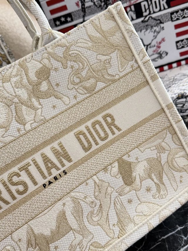 Dior handbag: seller detail photo 7