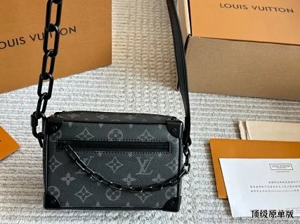 LV Louis Vuitton Bag: seller detail photo 7
