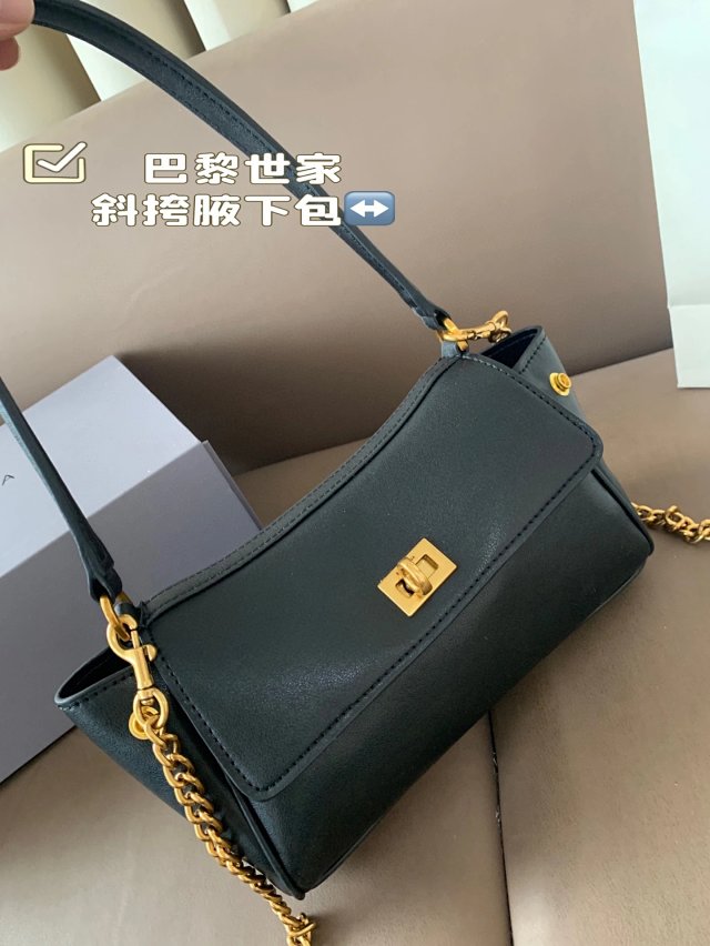 Balenciaga handbag: seller detail photo 6