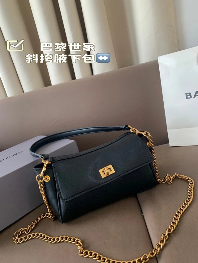 Balenciaga handbag: seller detail photo 1