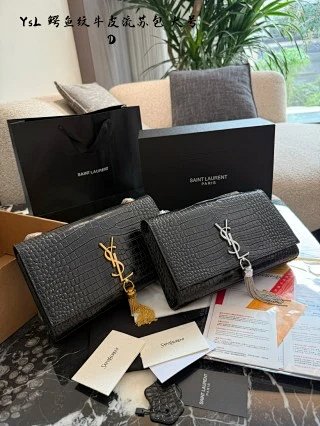 YSL Saint Laurent Bag: seller detail photo 1