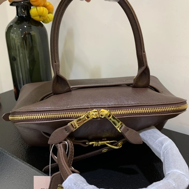 MiuMiu handbag: seller detail photo 5