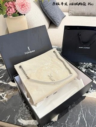 YSL Saint Laurent Bag: seller detail photo 1