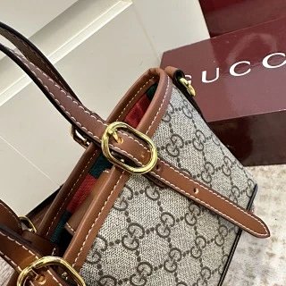 Gucci Bag: seller detail photo 8