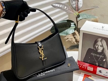 YSL Saint Laurent Bag: seller detail photo 7
