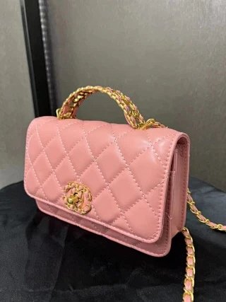 Chanel Bag: seller detail photo 3