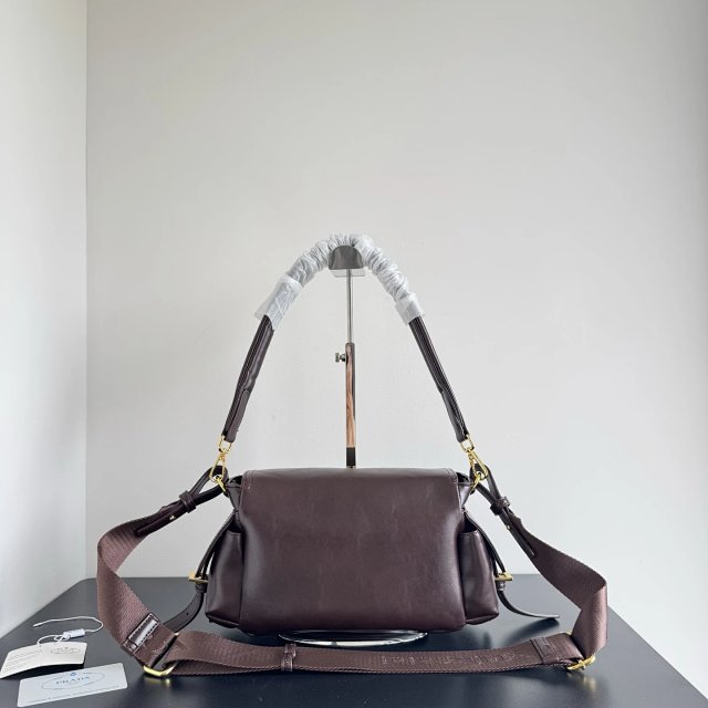 Prada crossbody bag: seller detail photo 2