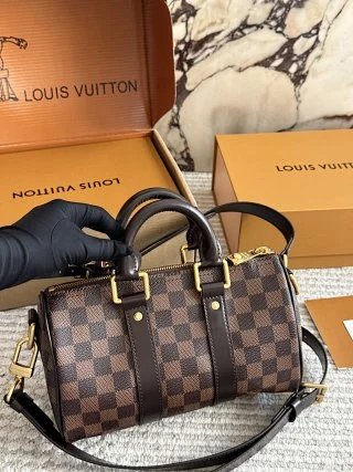 LV Louis Vuitton Bag: seller detail photo 5